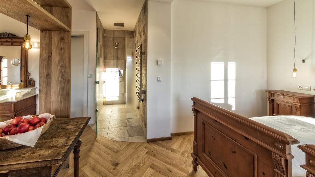 Niedermairhof Bed & Breakfast Brunico Ngoại thất bức ảnh